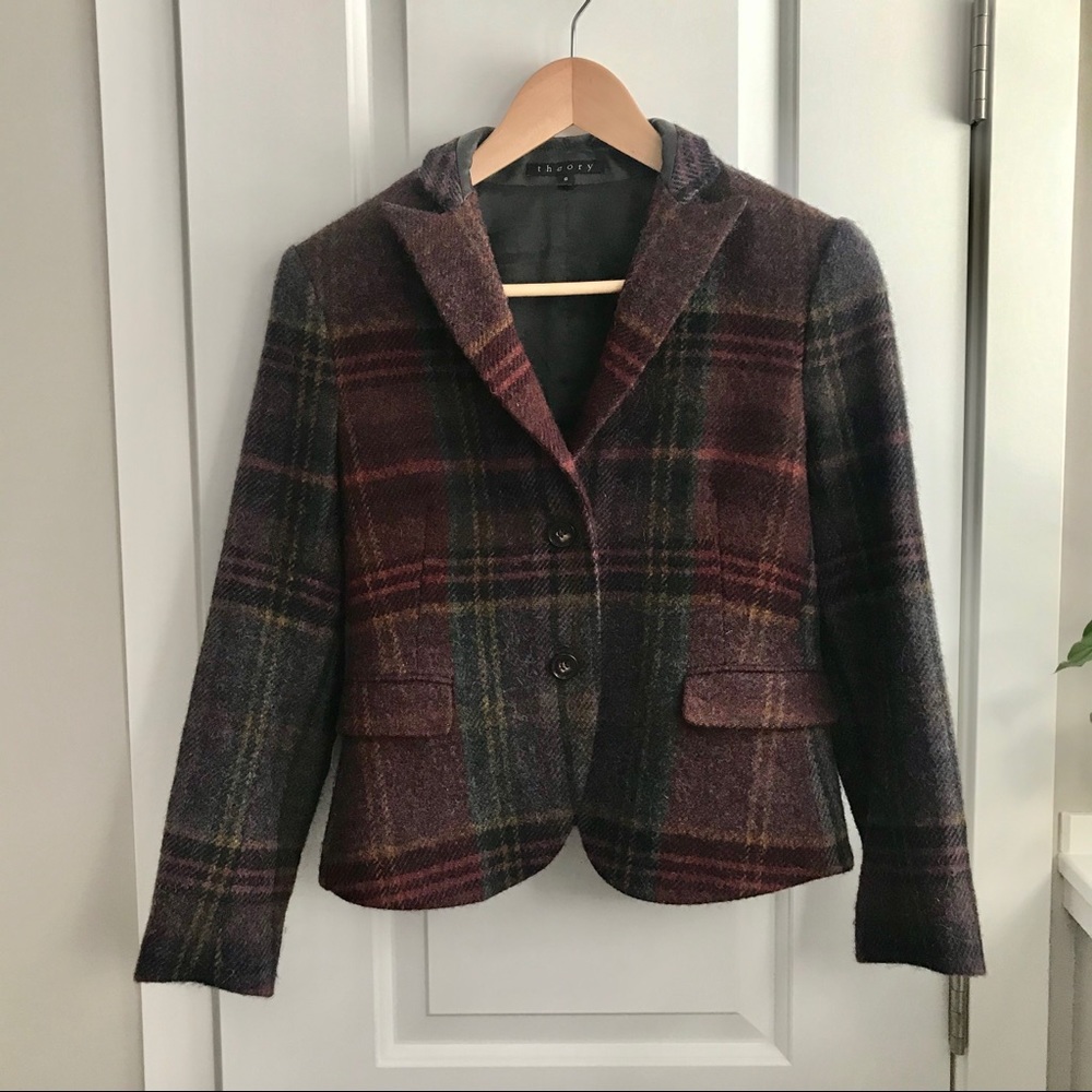 Theory Shamara lambswool blazer w leather patches